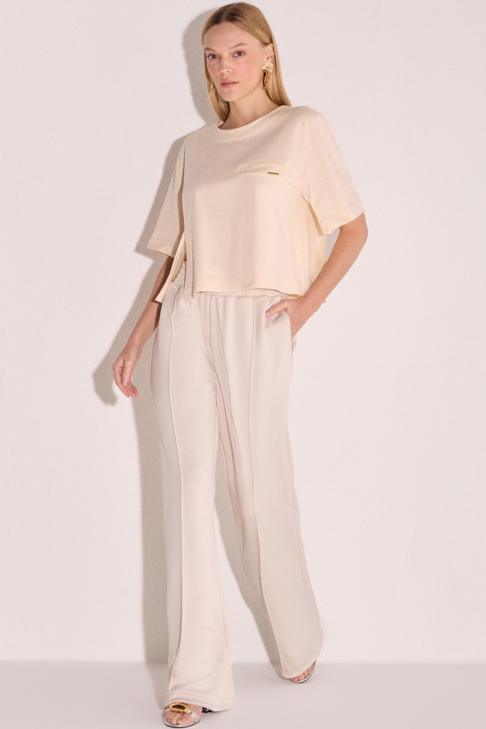 Calça Wide Leg em Malha Comfort Soft 81456 Linzzi