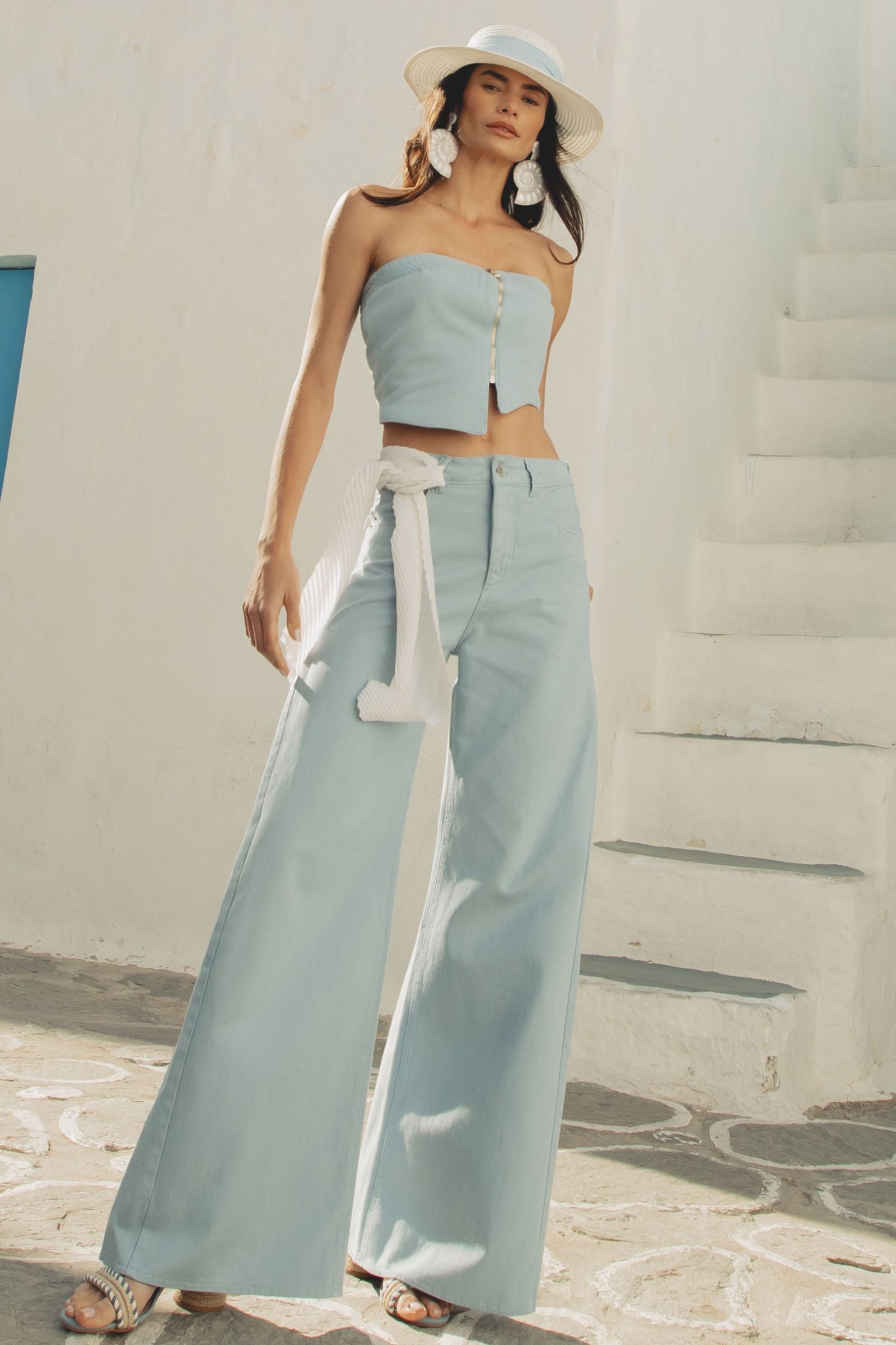 Top sem Alças Assimétrico em Sarja 83246 Linzzi