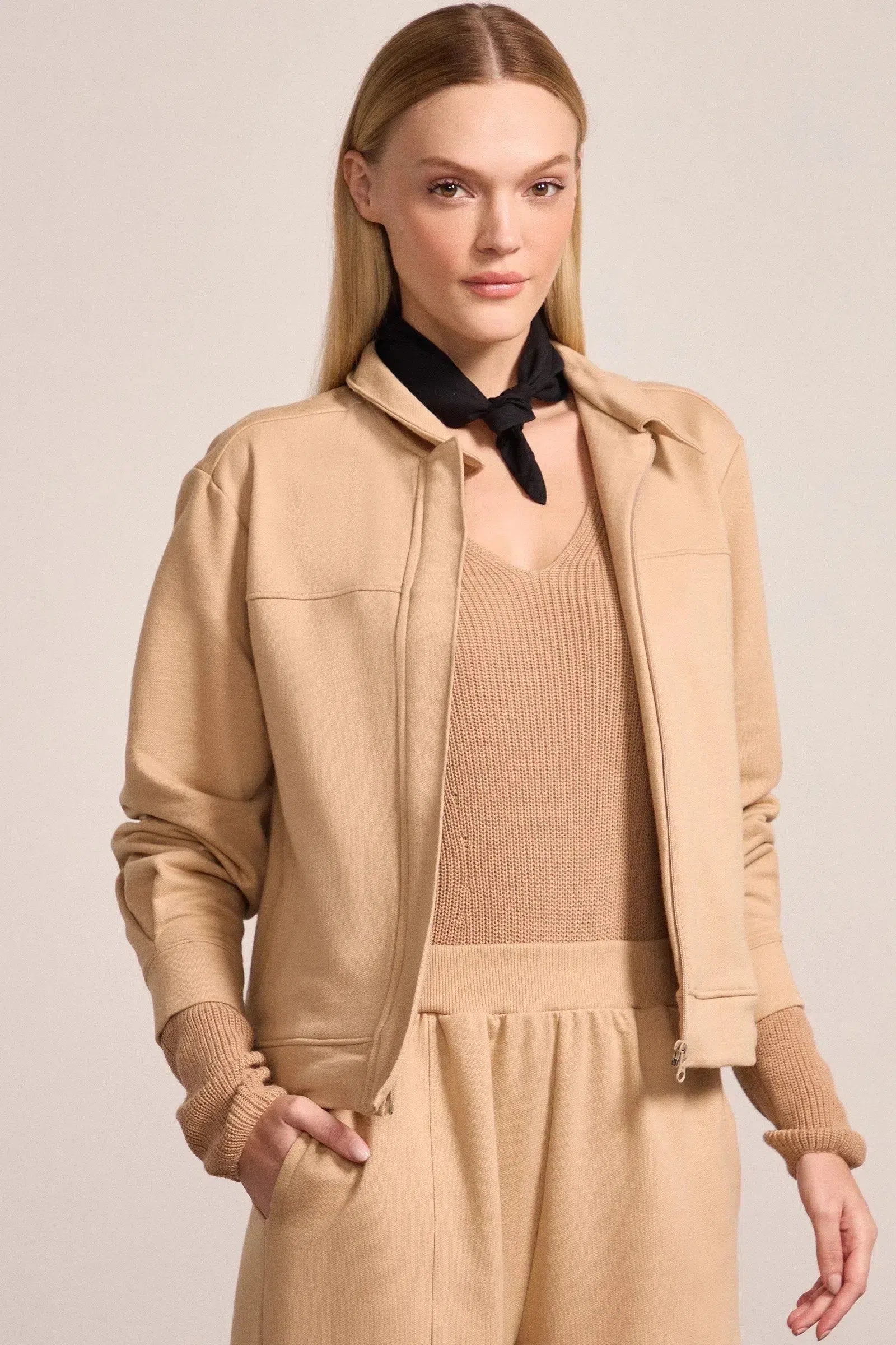 Blusa Decote V em Tricô 78727 Linzzi