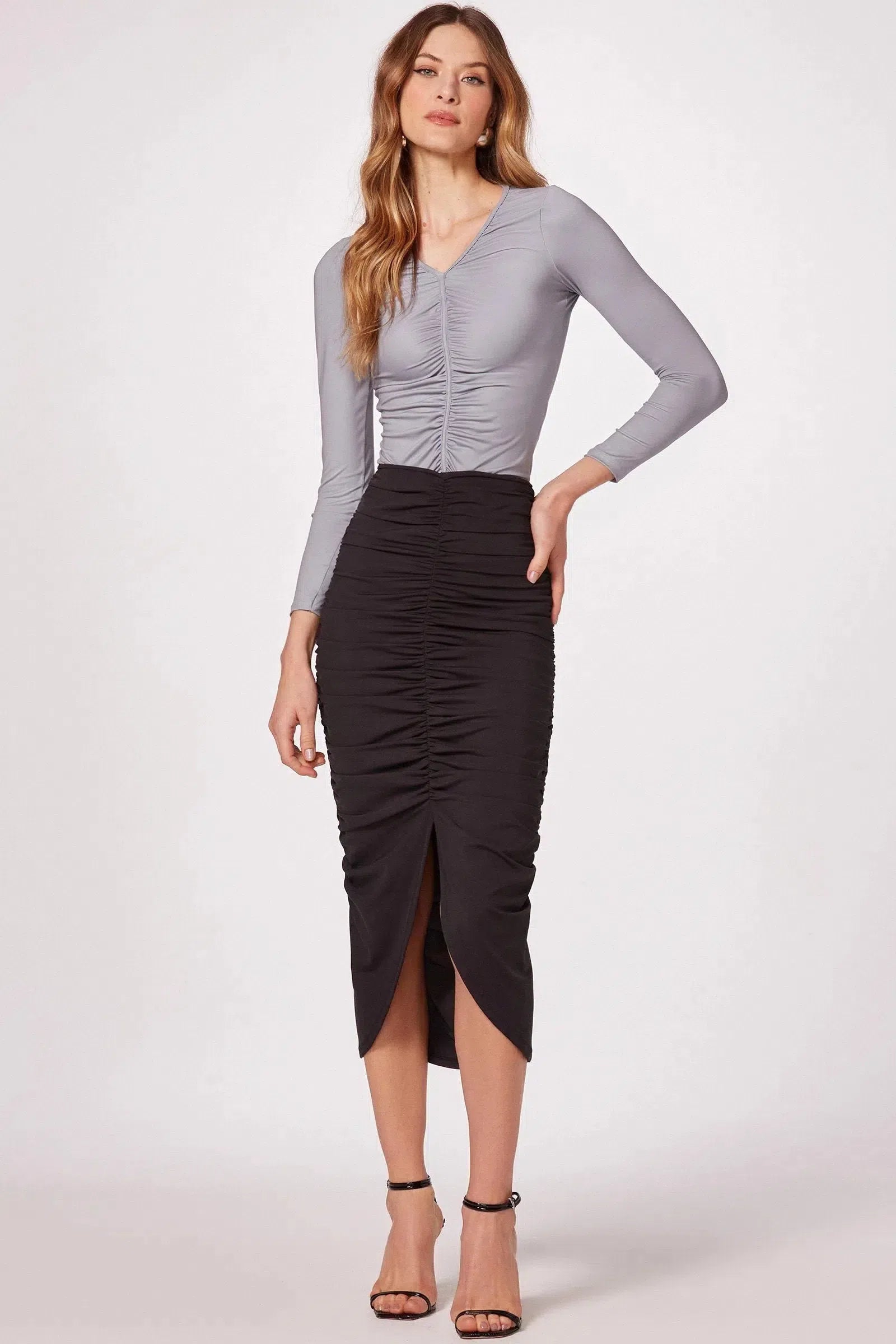 Blusa Drapeada em Malha Poliamida Delicaté 81706 Linzzi