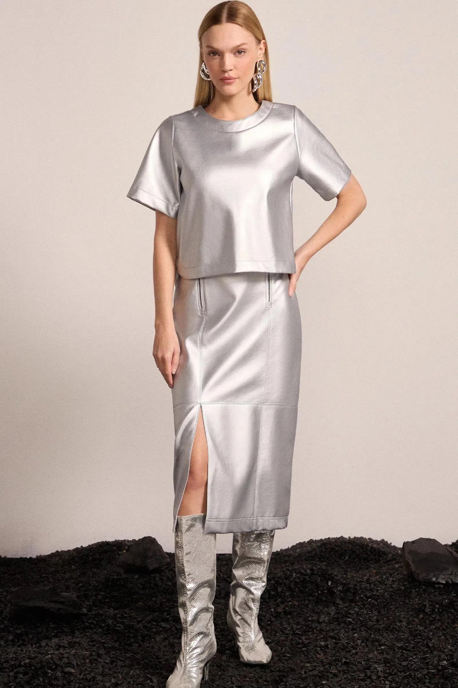 Blusa em Couro Metallic P.U. 80521 Linzzi