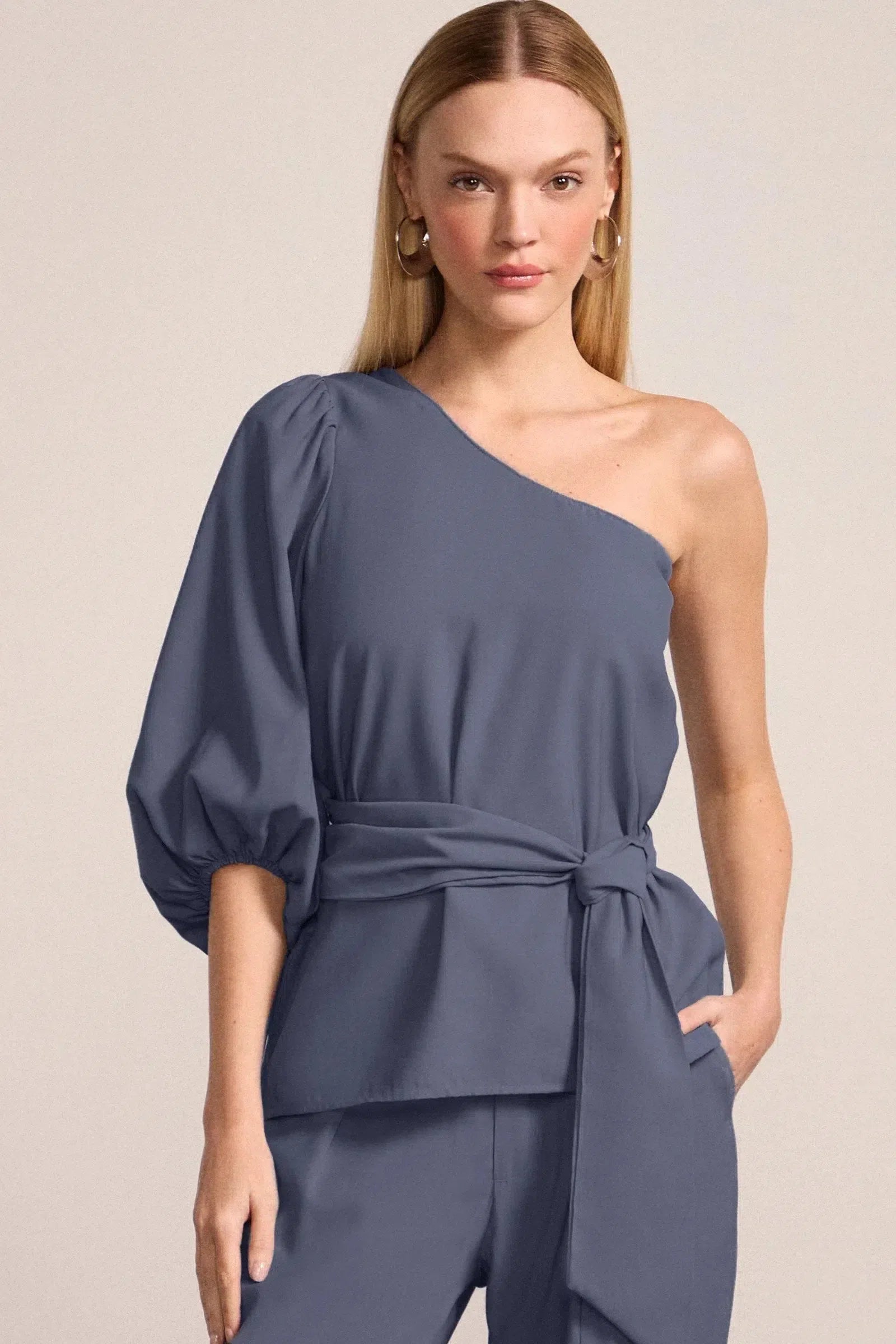 Blusa Um Ombro Só em Blend de Viscose 80264 Linzzi