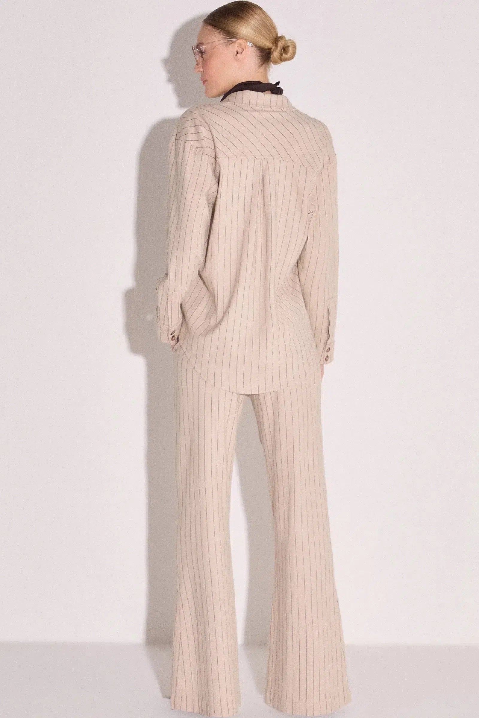 Calça em Blend de Linho 79386 Linzzi