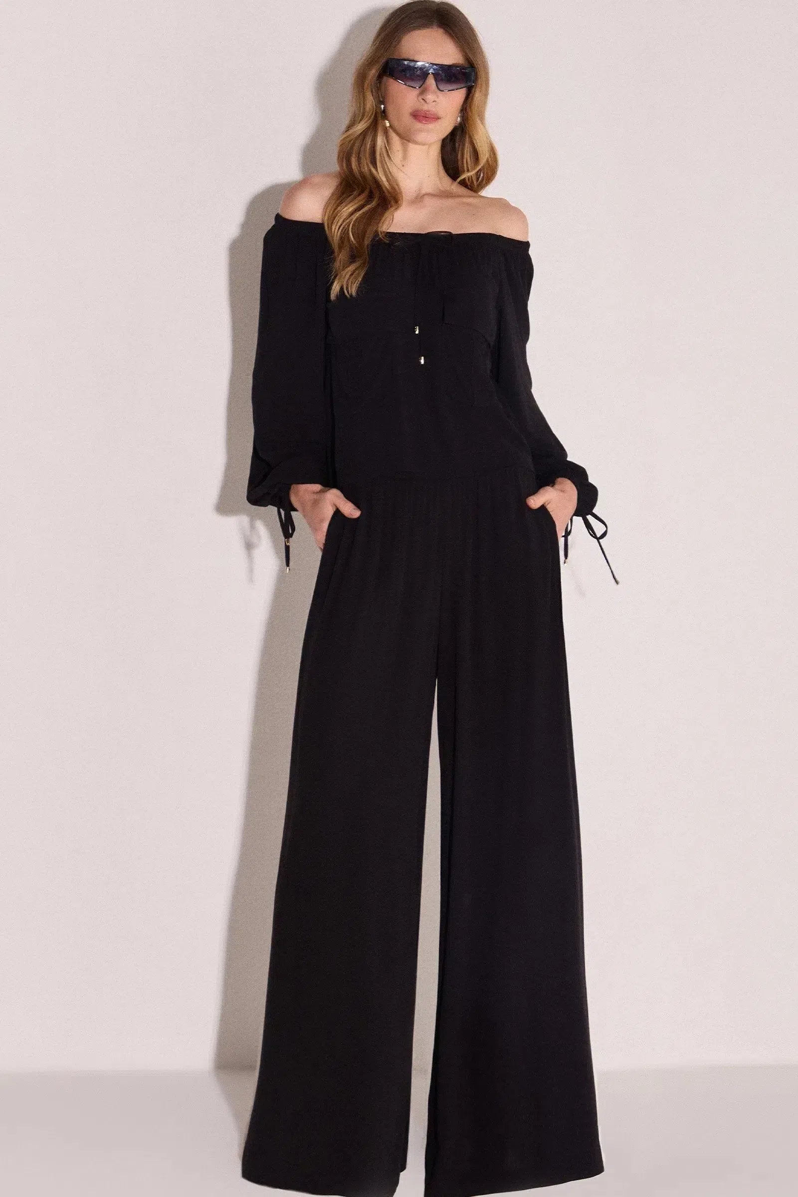 Calça Pantalona em Crepe 86069 Linzzi