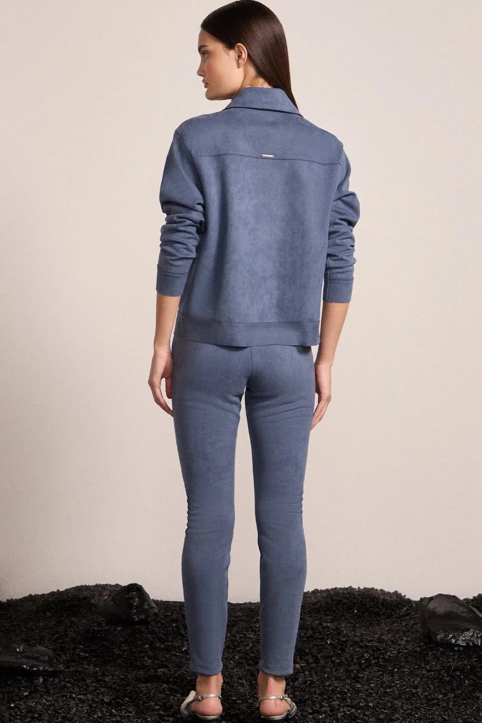 Calça Skinny Cintura Alta em Scuba Suede 79941 Linzzi