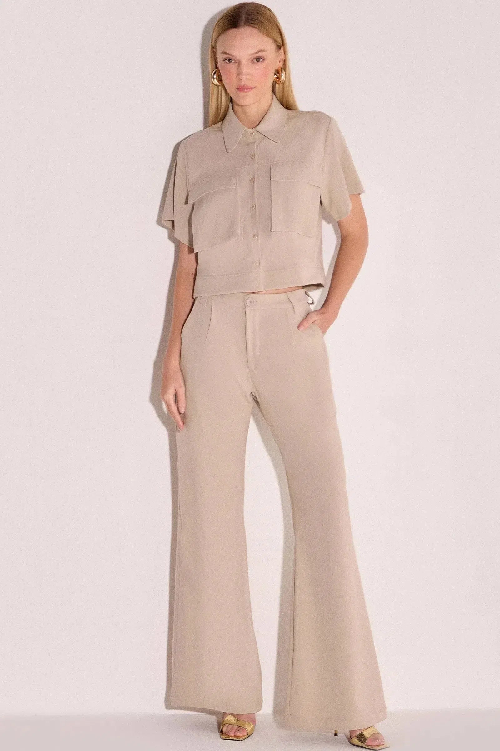 Calça Wide Leg em Crepe Alfaiataria 80025 Linzzi