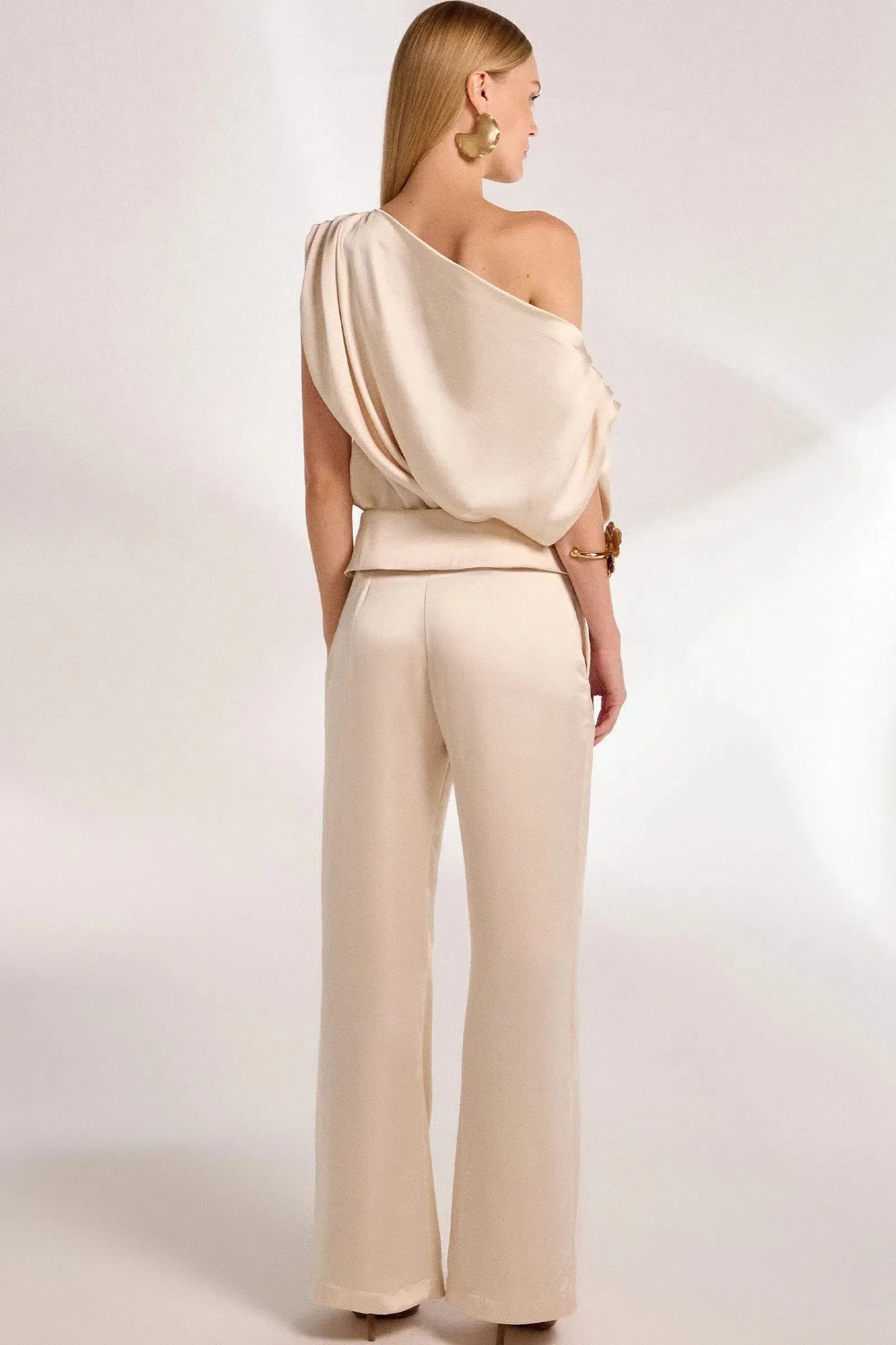 Calça Wide Leg em Tecido Acetinado 81161 Linzzi