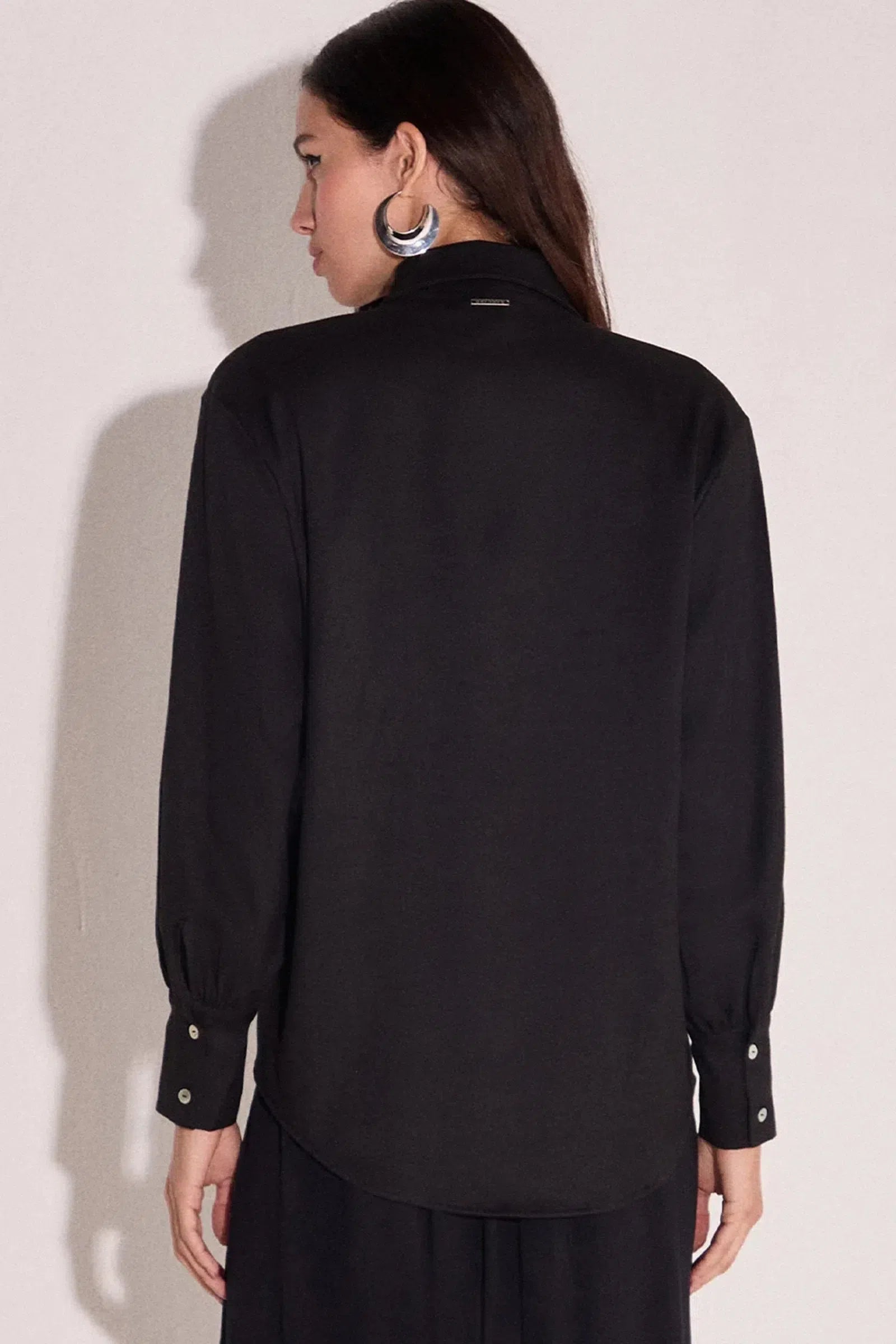 Camisa em Crepe 80809 Linzzi