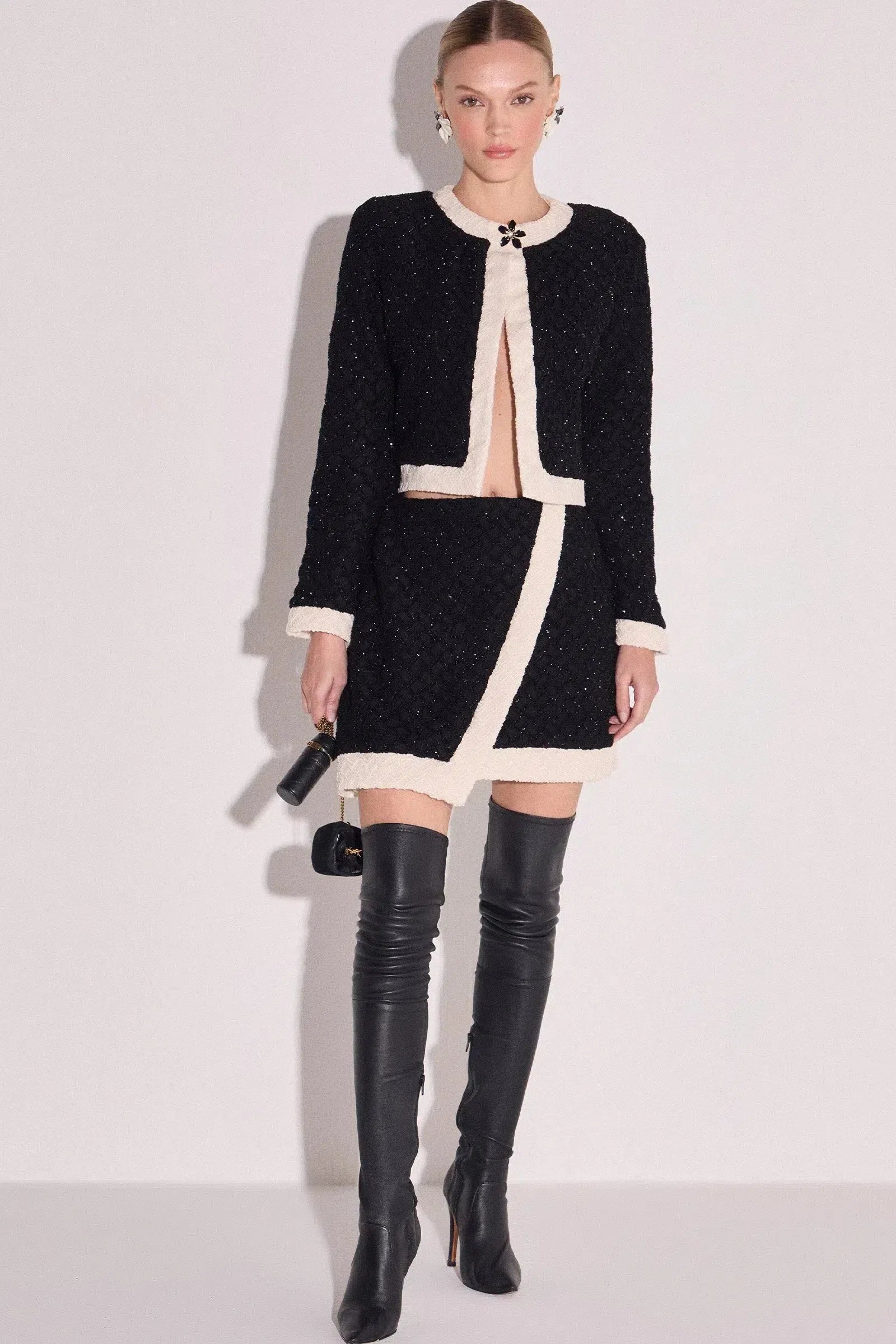 Casaqueto em Tweed Brilho 81159 Linzzi