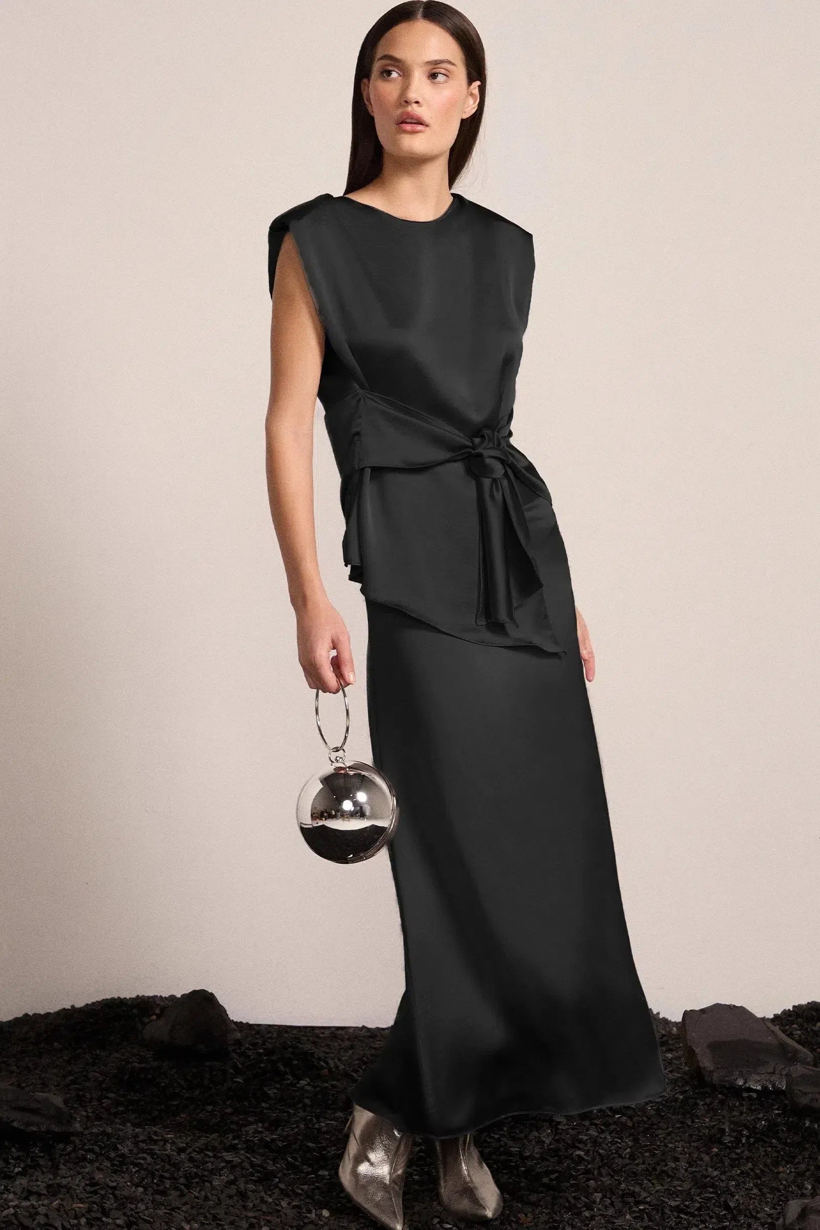 Saia Maxi Midi em Tecido Acetinado 81424 Linzzi