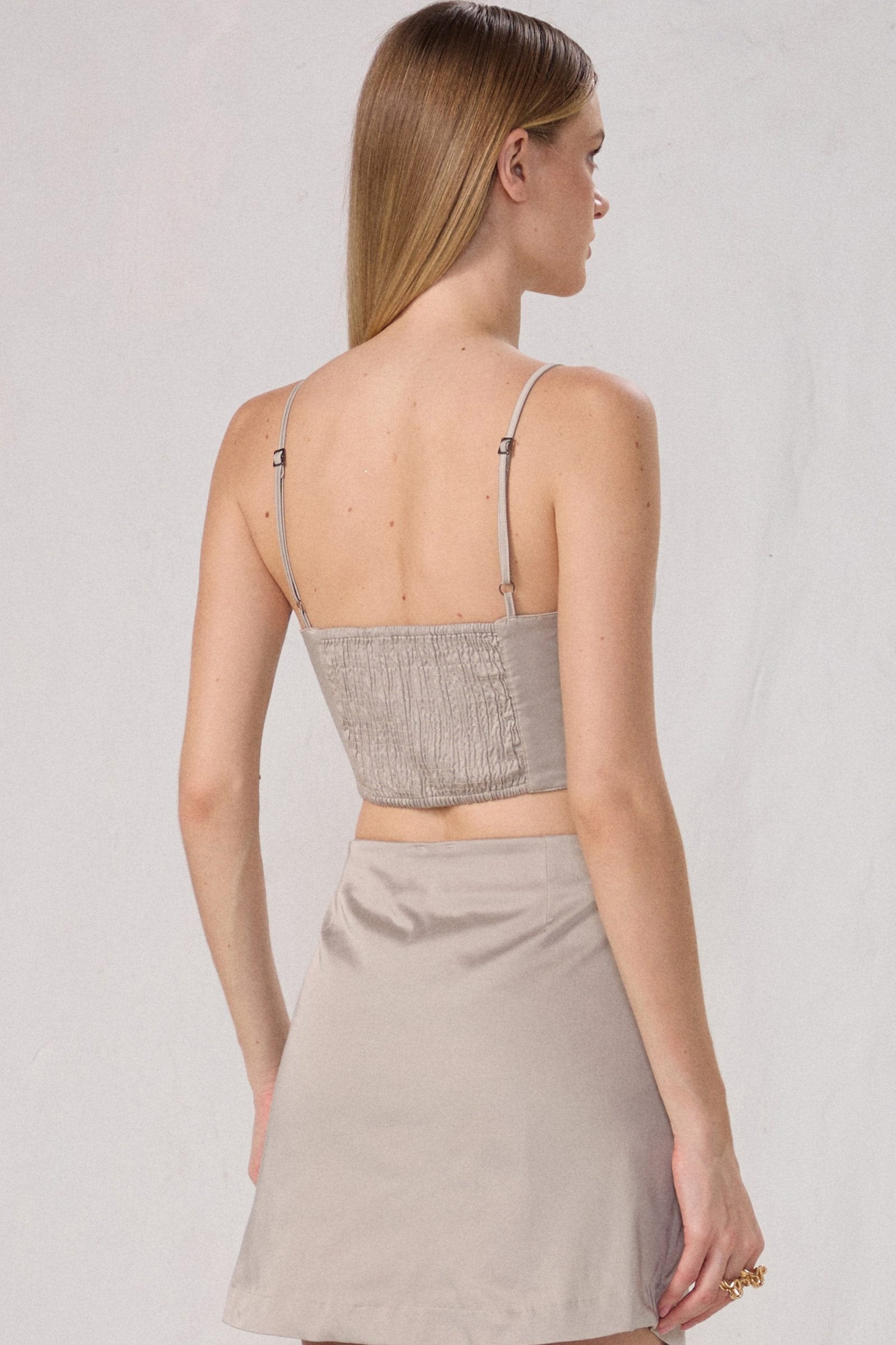 83494_modelo_c02_s2.jpg