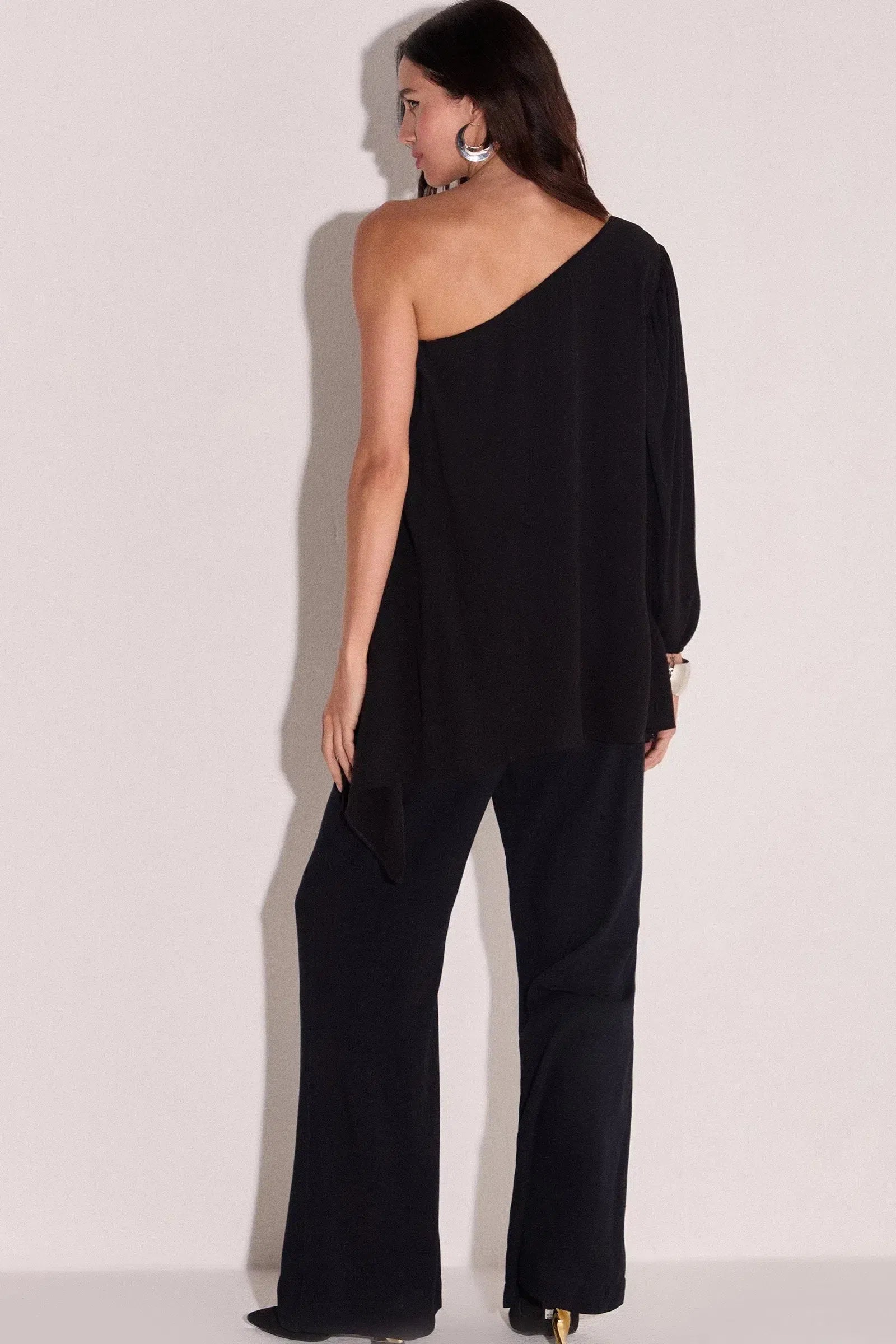 Blusa Assimétrica em Crepe 80528 Linzzi