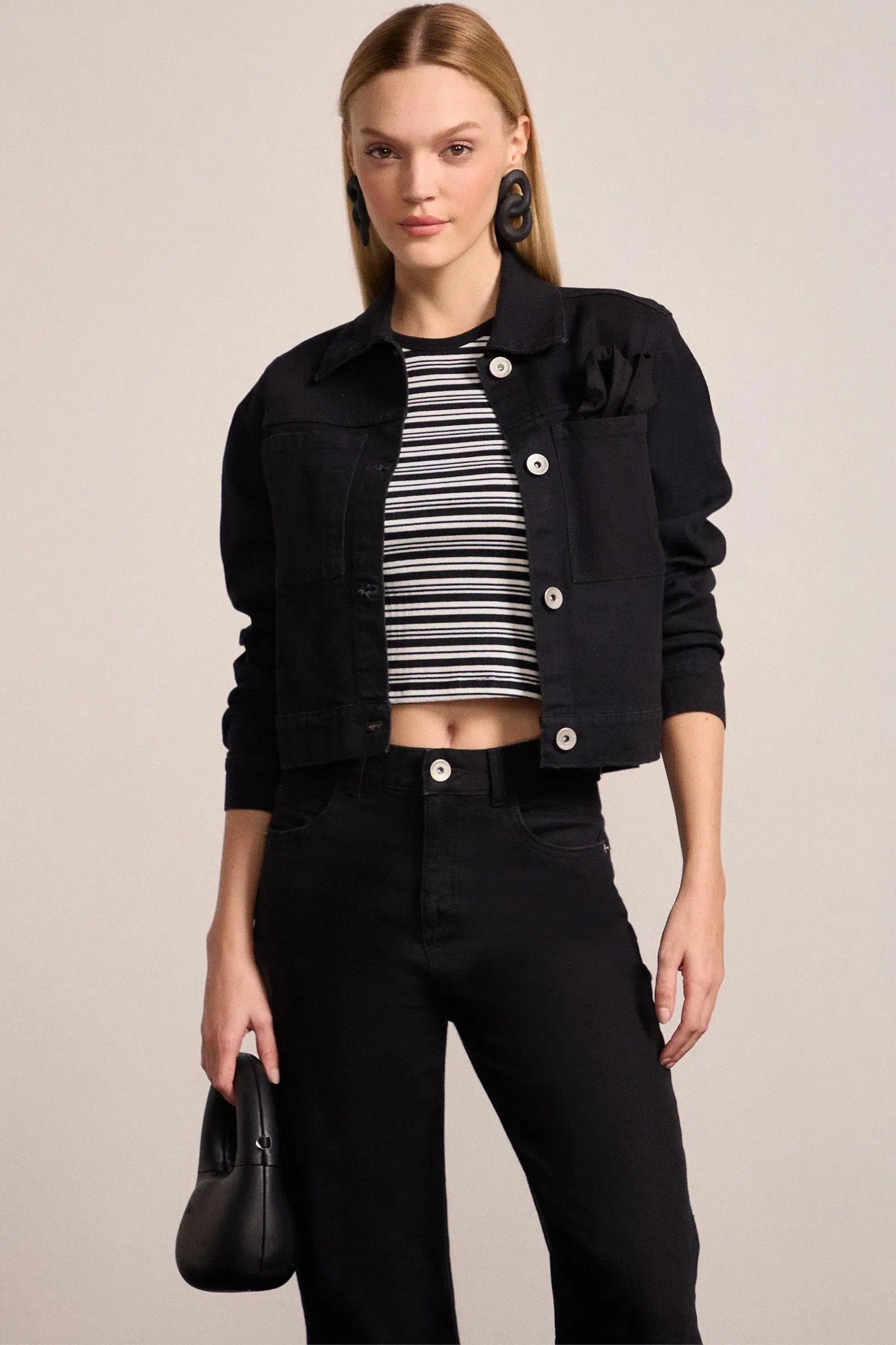 Blusa Cropped sem Manga em Canelado Listrado 79926 Linzzi