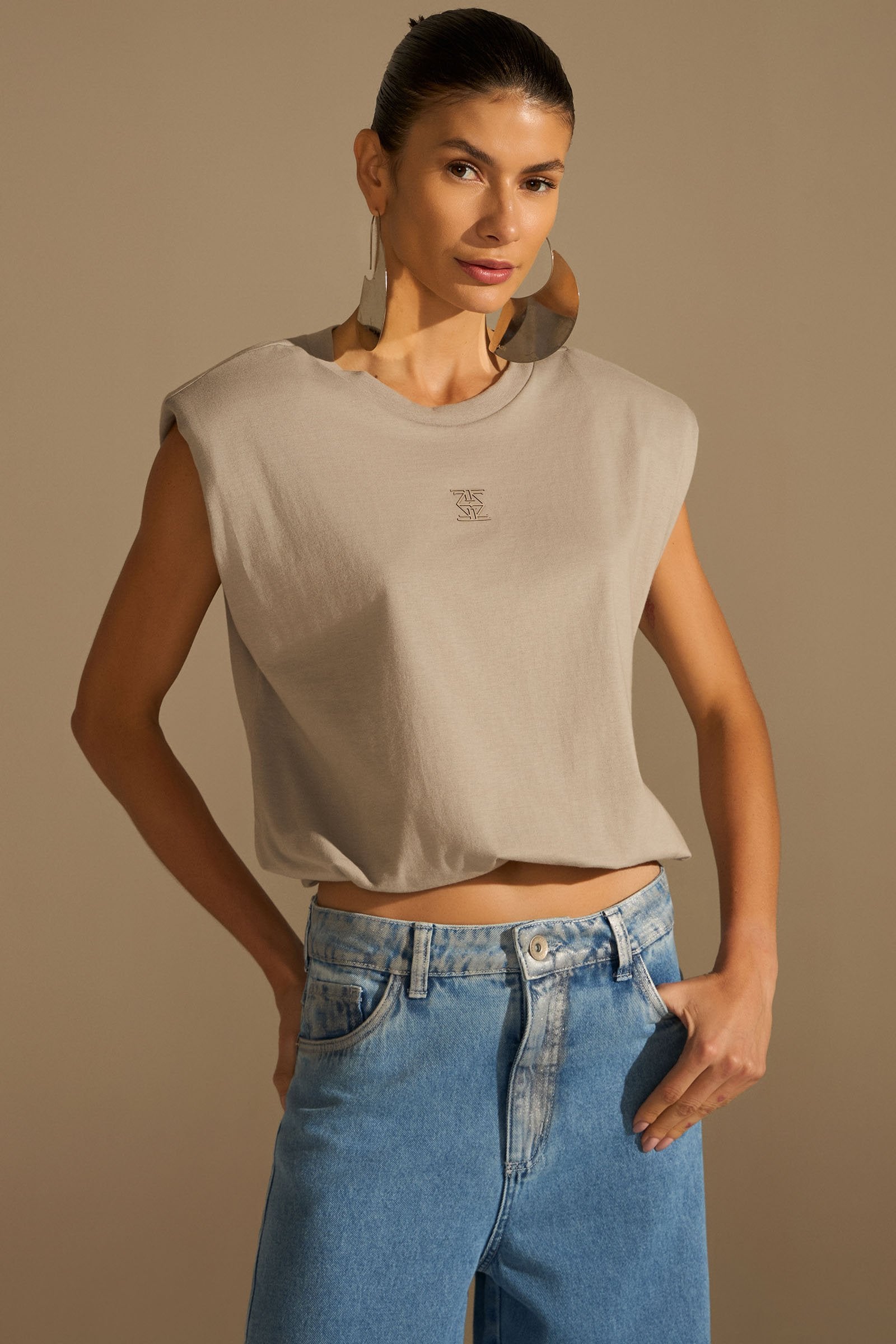 95834_modelo_c01_s1.jpg