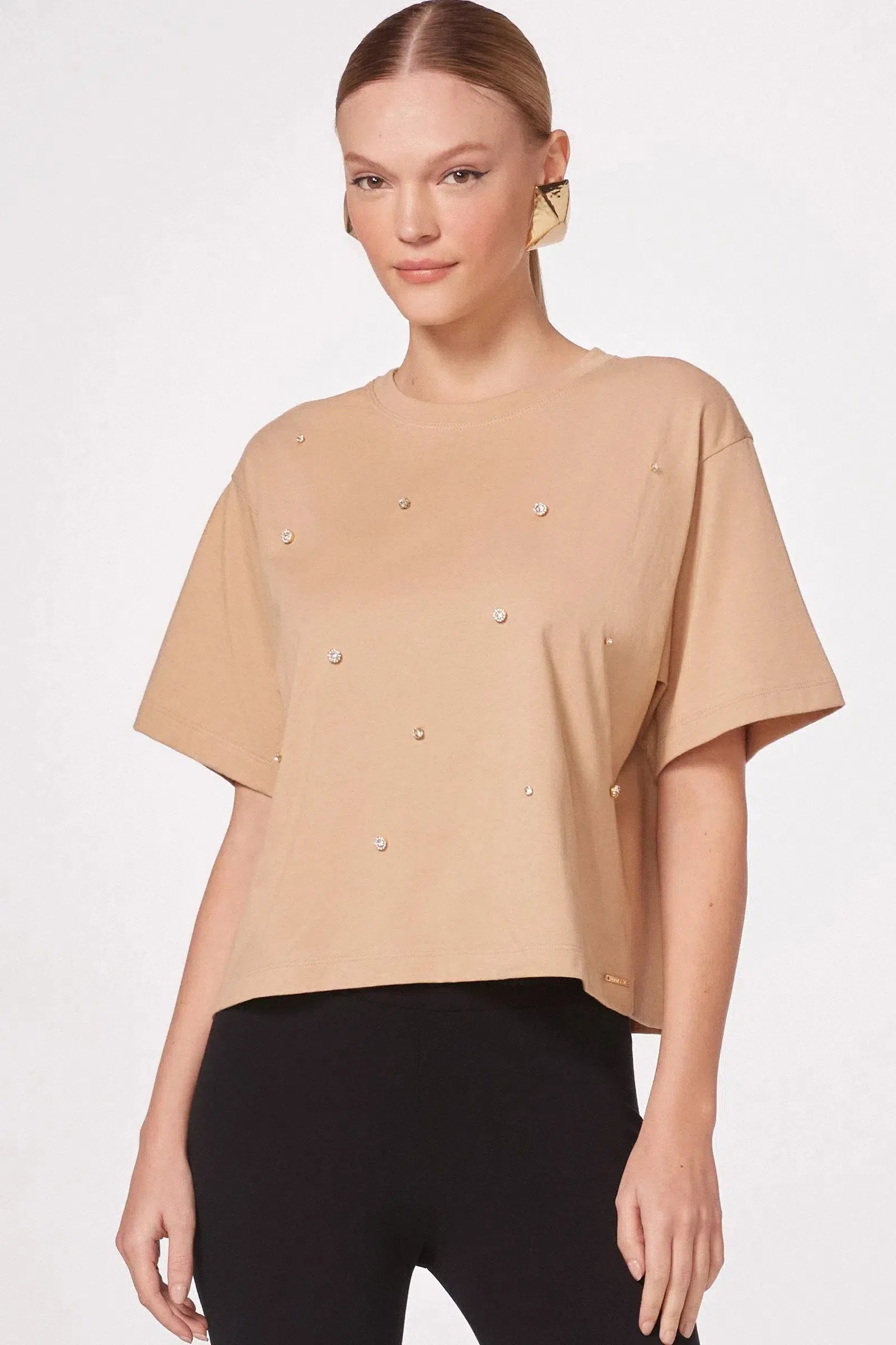 Blusa em Meia Malha com Pedrarias 80251 Linzzi