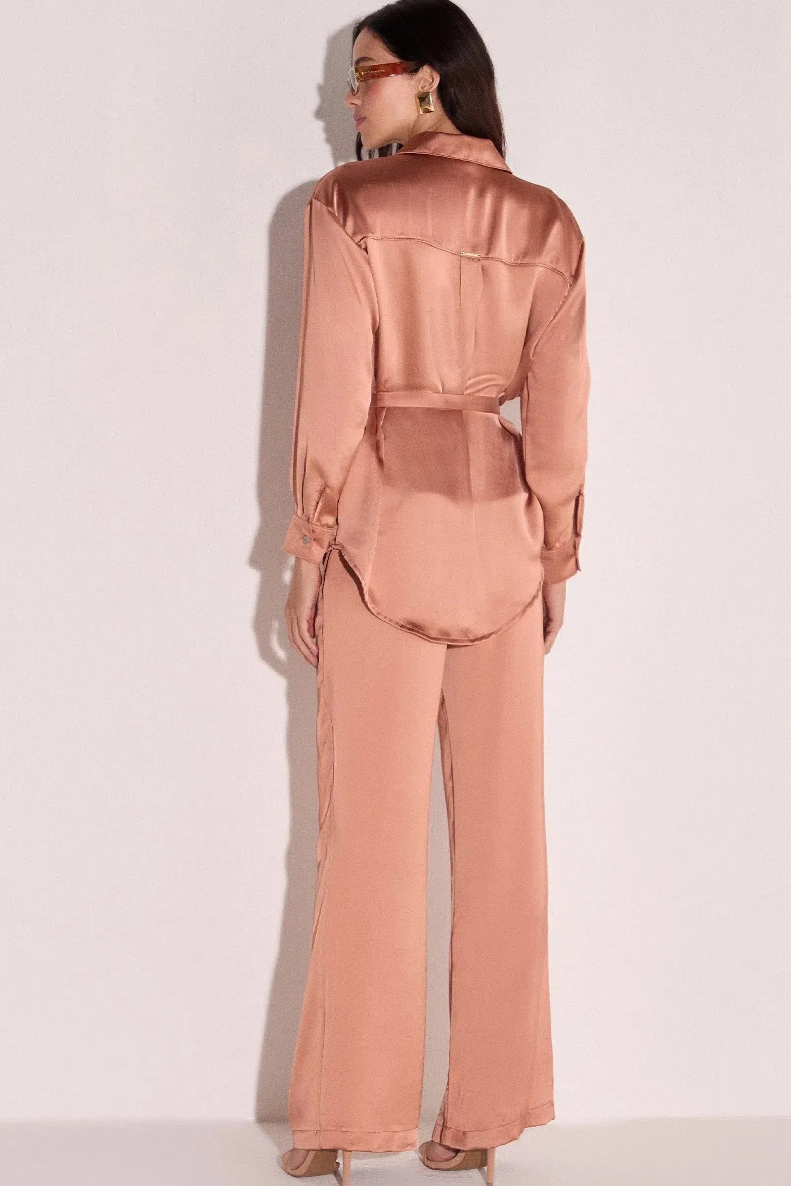 Calça Wide Leg em Tecido Acetinado 81161 Linzzi