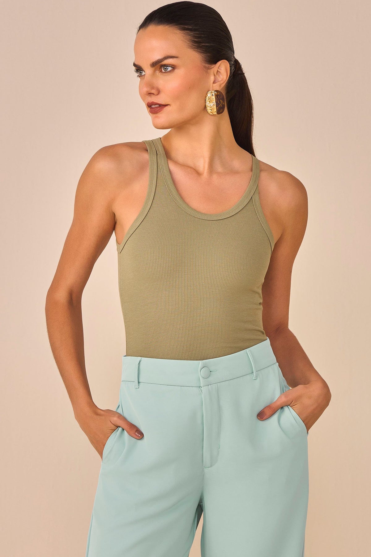 94996_modelo_c02_s1.jpg