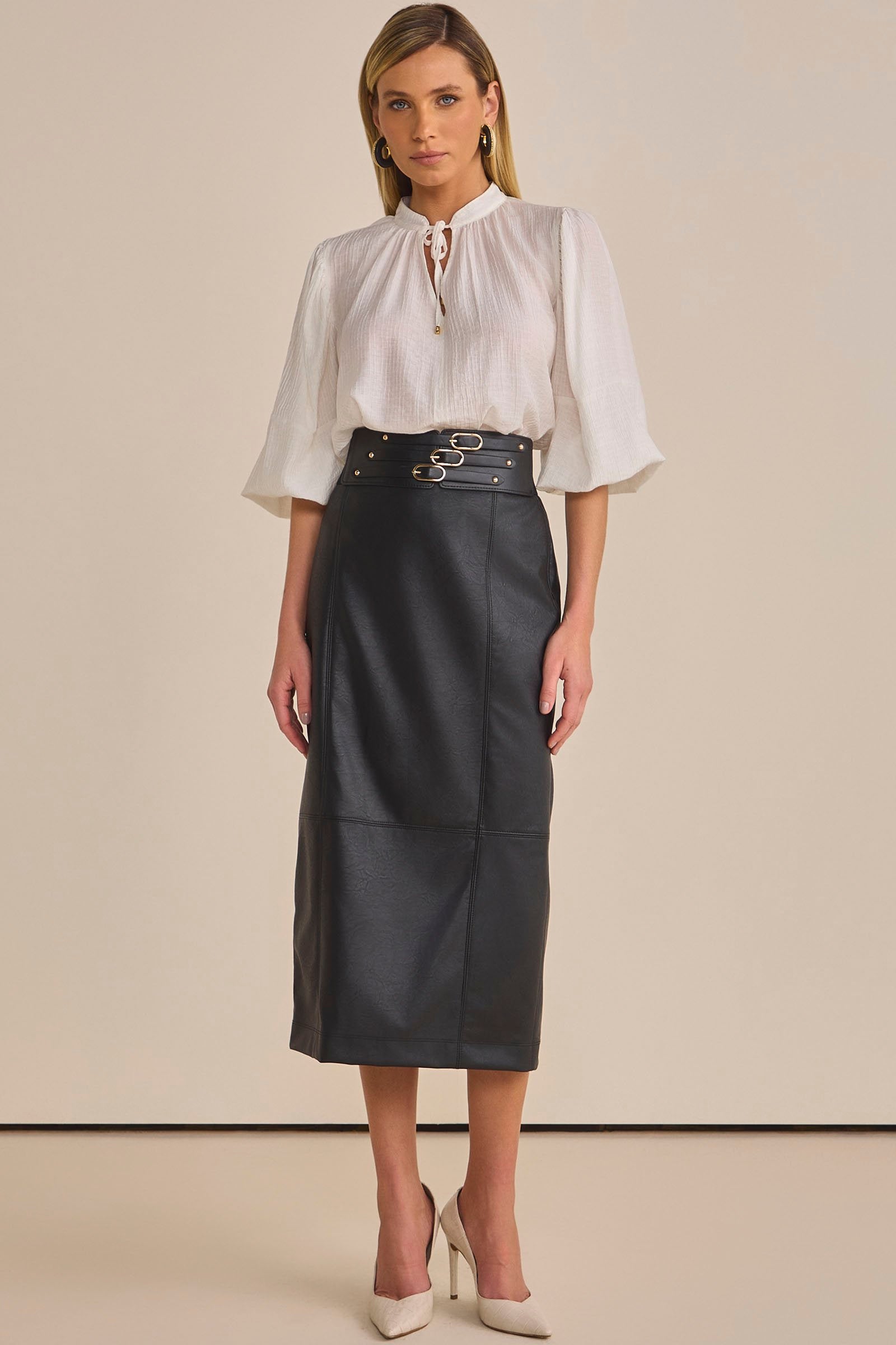 Saia Maxi Midi Couro P.U. Verde Linzzi - Elegância Atemporal