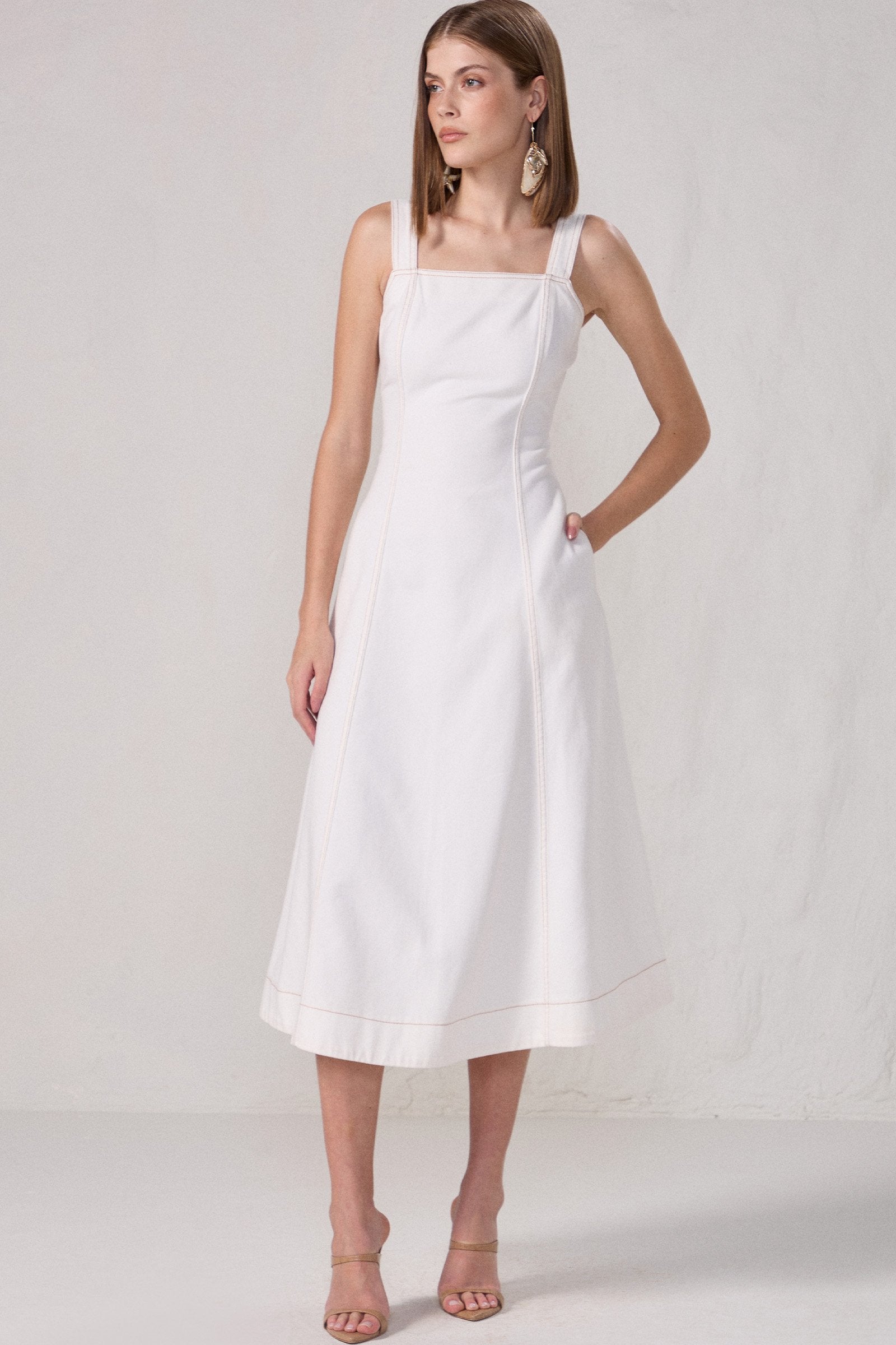 Vestido Maxi Midi Sarja Azul Linzzi - Elegância Atemporal